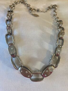 White House Black Market Chunky Silver Tone Interlocking Chain Necklace